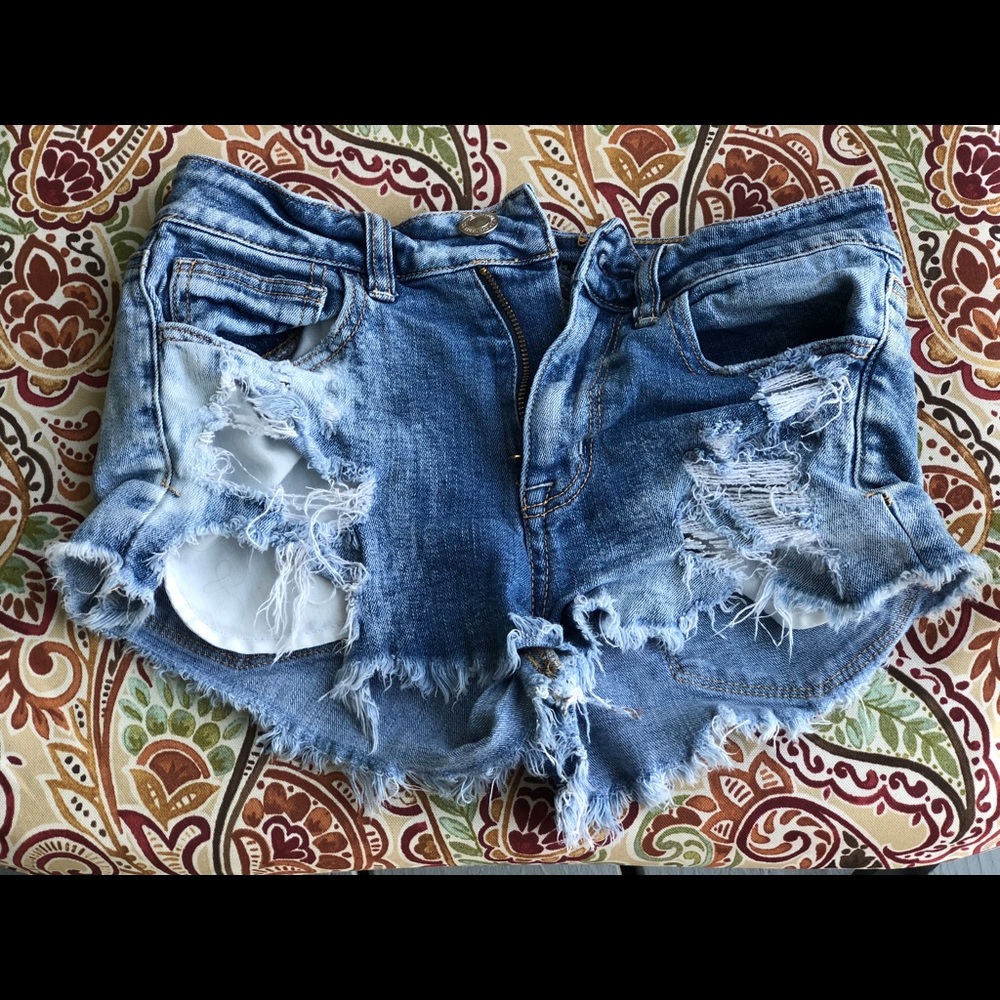 Size 2 AMERICAN Eagle Hi-Rise Festival Shorts